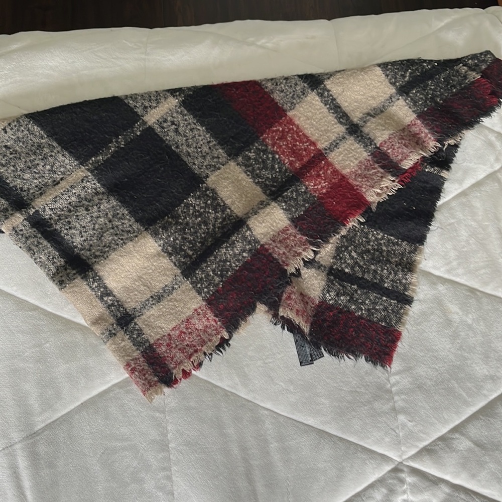 Zara plaid blanket scarf, worn once
